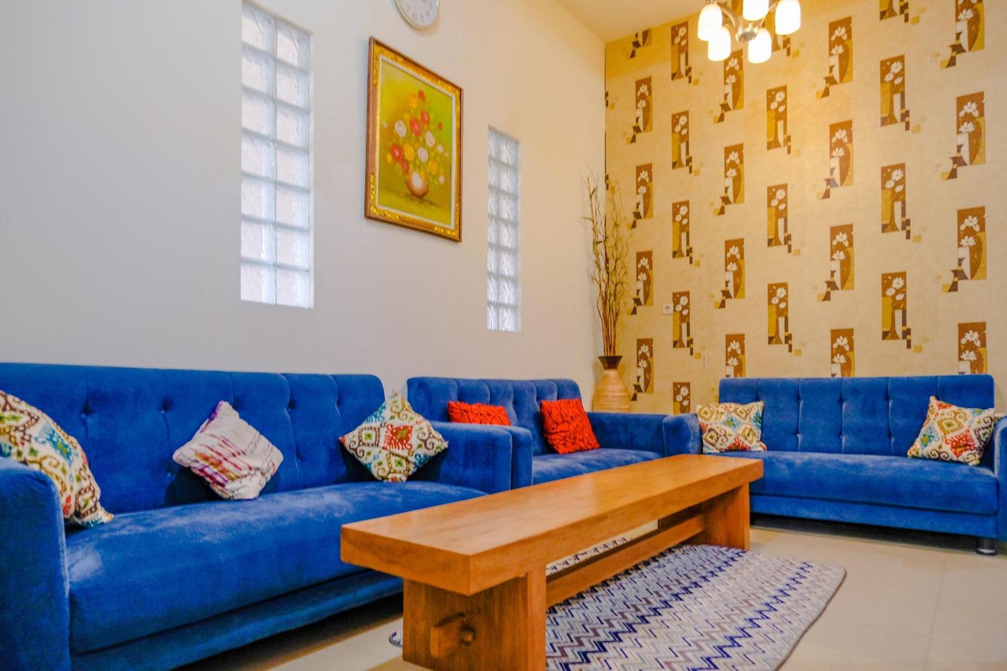 Oyo 2376 Tiara Family Residence Batu  Dış mekan fotoğraf